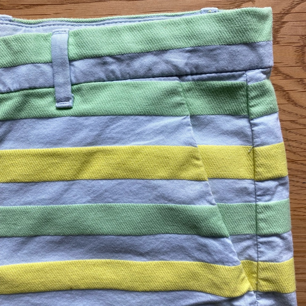 Women’s Gap Shorts - Striped